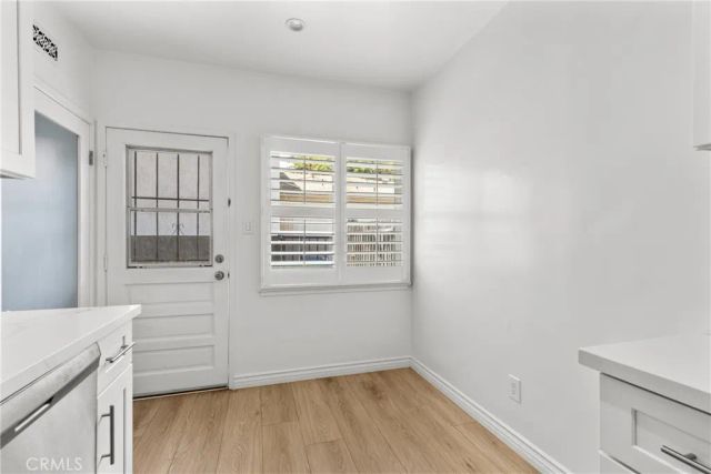 14618 Moorpark Street D, Sherman Oaks, CA 91403