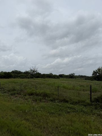 1247 SLEEPY HOLLOW LN, New Braunfels, TX 78130