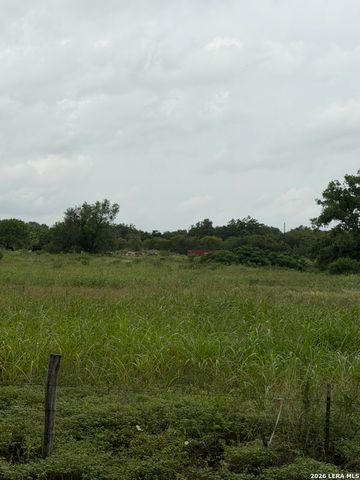 1247 SLEEPY HOLLOW LN, New Braunfels, TX 78130