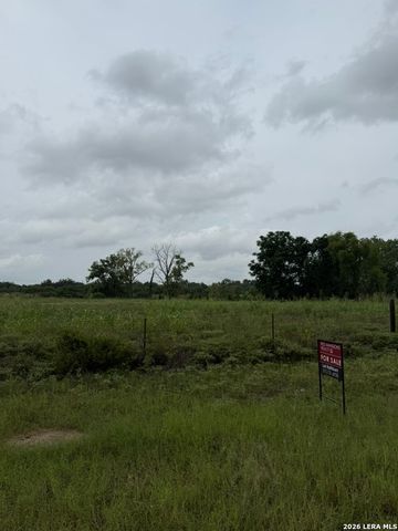 1247 SLEEPY HOLLOW LN, New Braunfels, TX 78130