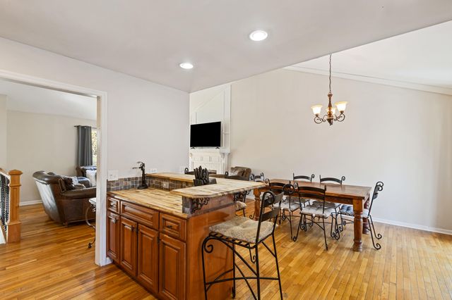 5701 Knotty Pine Drive, Ooltewah, TN 37363