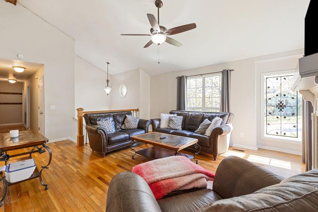 5701 Knotty Pine Drive, Ooltewah, TN 37363