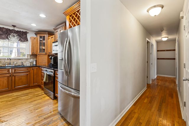 5701 Knotty Pine Drive, Ooltewah, TN 37363