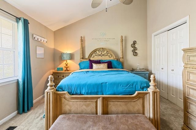 5701 Knotty Pine Drive, Ooltewah, TN 37363