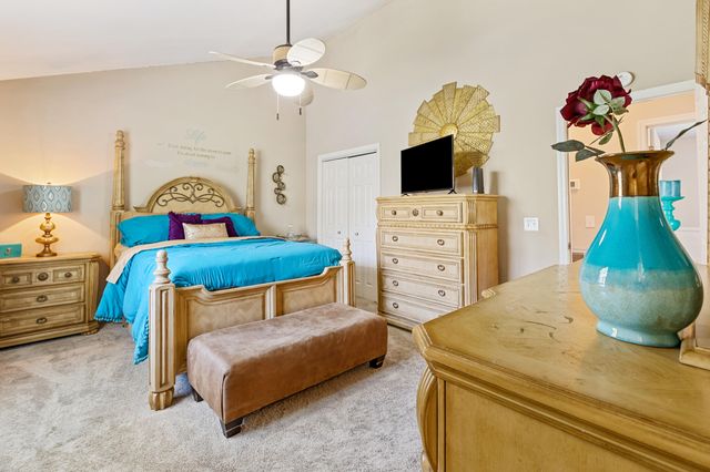 5701 Knotty Pine Drive, Ooltewah, TN 37363