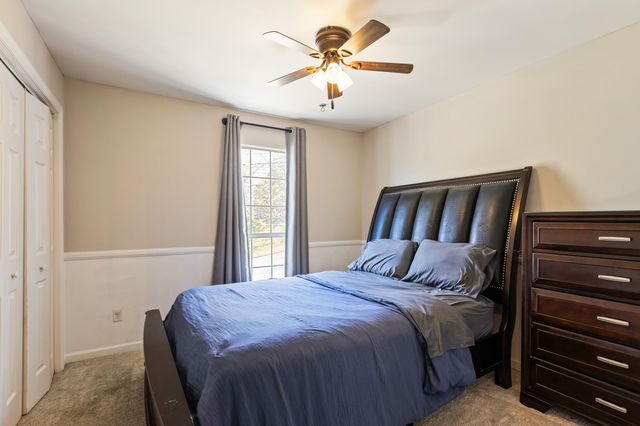 5701 Knotty Pine Drive, Ooltewah, TN 37363