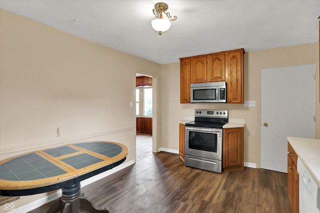 309 N 25th Avenue, Beech Grove, IN 46107