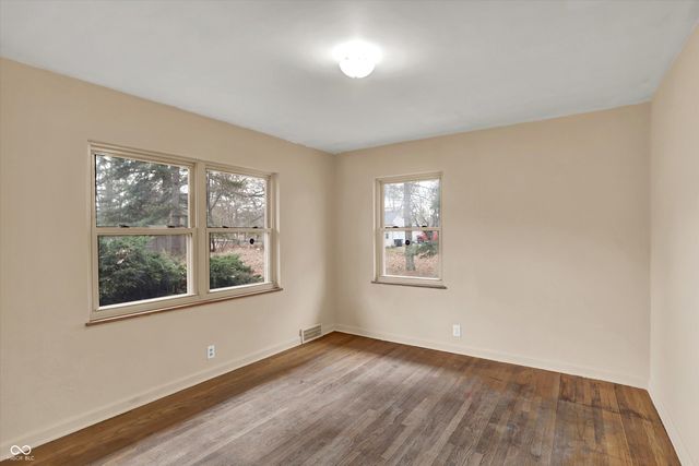 309 N 25th Avenue, Beech Grove, IN 46107