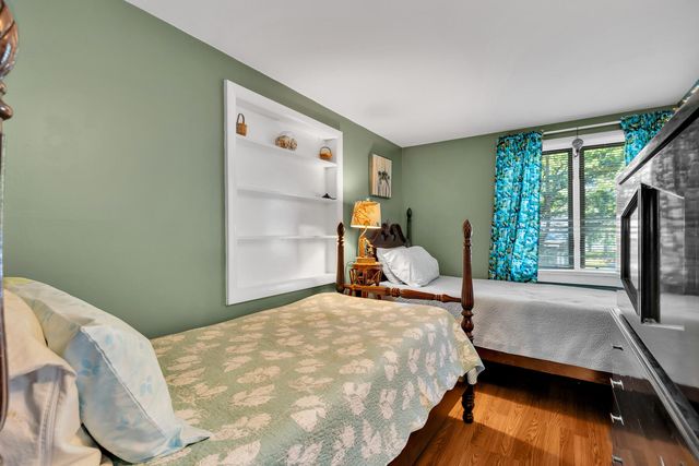 199 Edgewater Drive W, East Falmouth, MA 02536