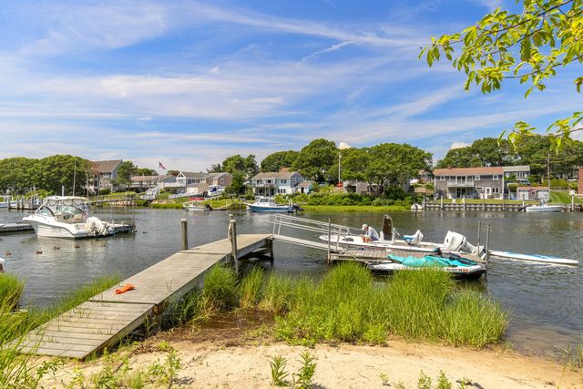 199 Edgewater Drive W, East Falmouth, MA 02536