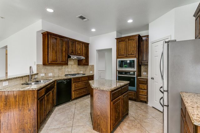 941 S Fork Drive, Allen, TX 75013