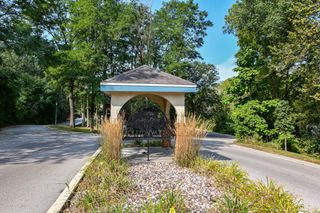18880 Toldt Woods DRIVE #7, Brookfield, WI 53045
