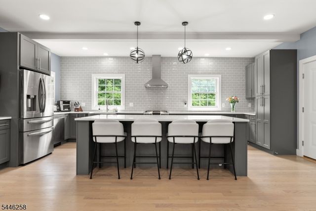 98 King George Rd, Warren Twp., NJ 07059