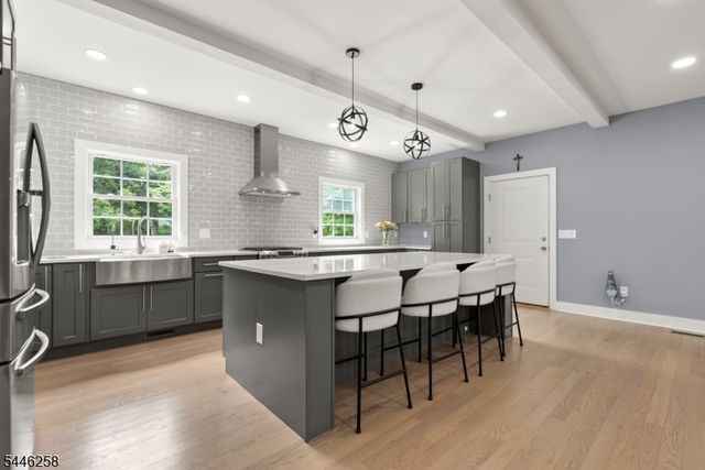 98 King George Rd, Warren Twp., NJ 07059