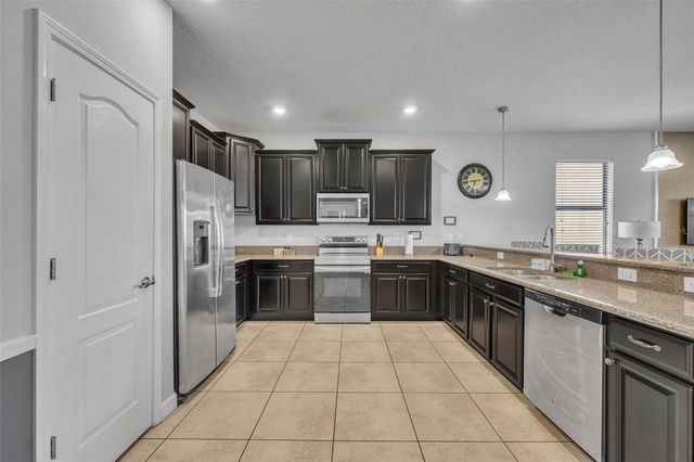 1435 ROLLING FAIRWAY DRIVE, Davenport, FL 33896