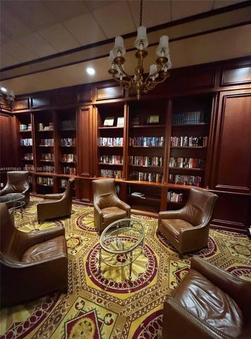 16101 Emerald Estates Dr 138, Weston, FL 33331