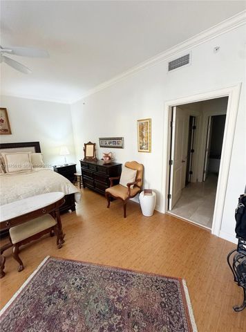 16101 Emerald Estates Dr 138, Weston, FL 33331