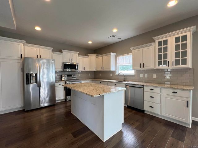 3158 CROOKED STICK Drive, Kokomo, IN 46902