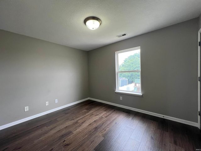 3158 CROOKED STICK Drive, Kokomo, IN 46902