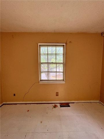 10151 W 96th Terrace, Overland Park, KS 66212