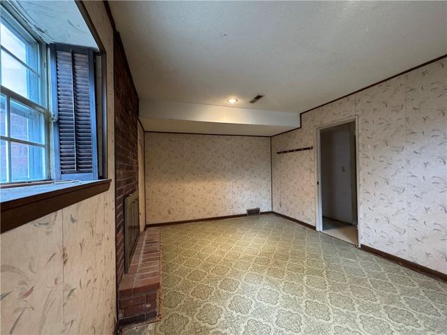 10151 W 96th Terrace, Overland Park, KS 66212