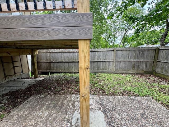 10151 W 96th Terrace, Overland Park, KS 66212