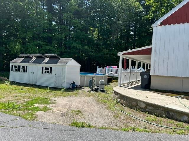 256 E Main Street, Hampstead, NH 03826