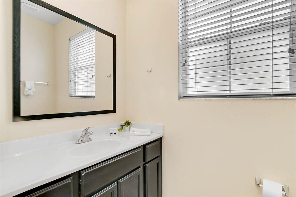 Image 14 of property listing at 2718 CORVETTE LANE, Kissimmee, FL 34746