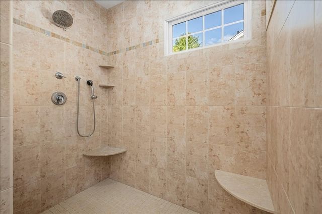 29 Lydias Way 29, Northborough, MA 01532