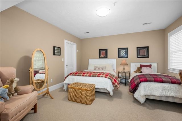 29 Lydias Way 29, Northborough, MA 01532
