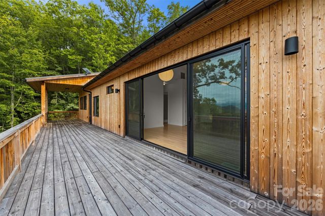 109 Pintail Place, Whittier, NC 28789