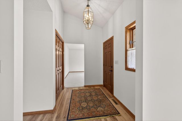 1131 Baird Lane NE, Rochester, MN 55906