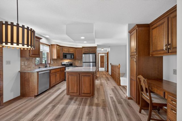 1131 Baird Lane NE, Rochester, MN 55906