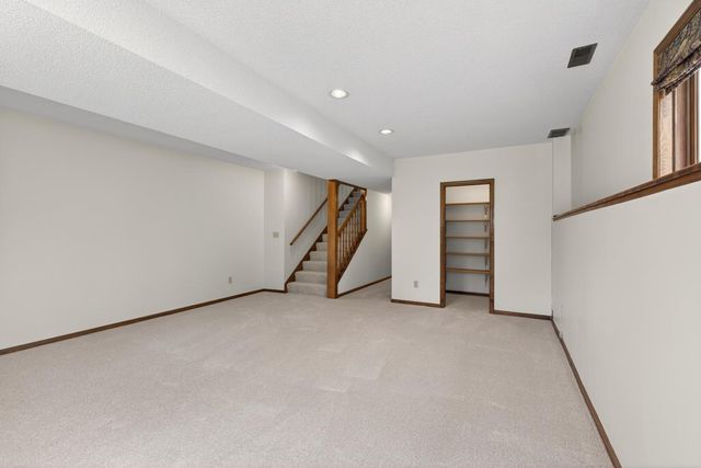 1131 Baird Lane NE, Rochester, MN 55906