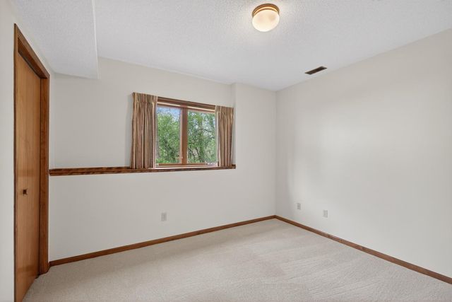 1131 Baird Lane NE, Rochester, MN 55906