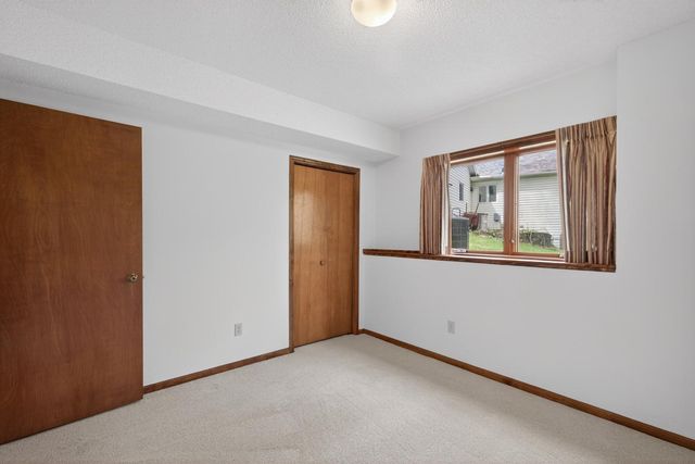 1131 Baird Lane NE, Rochester, MN 55906