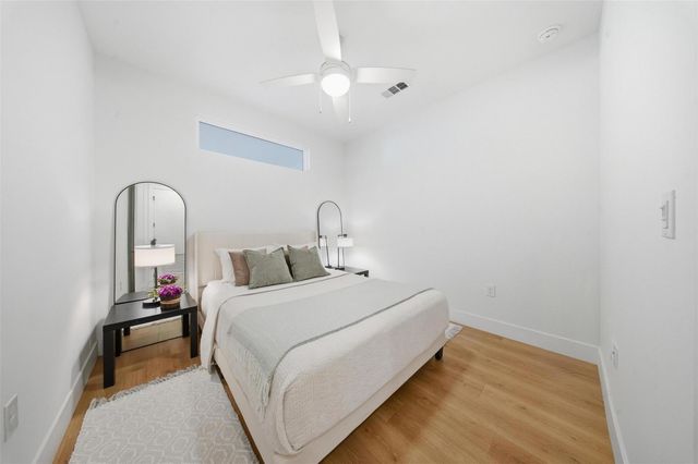 1701 Simond Ave 615, Austin, TX 78723