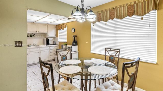 2031 Dewey Street 302, Hollywood, FL 33020