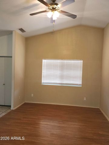 6424 W SADDLEHORN Road, Phoenix, AZ 85083