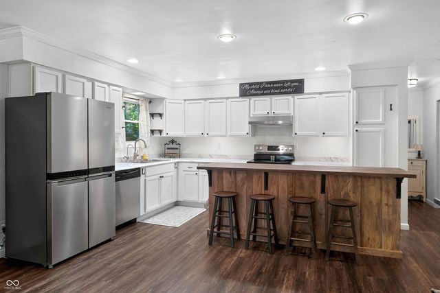 7906 Maple Drive, Nineveh, IN 46164