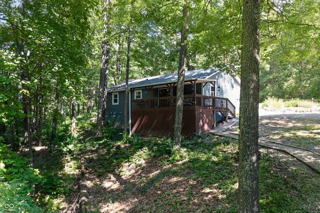 7906 Maple Drive, Nineveh, IN 46164