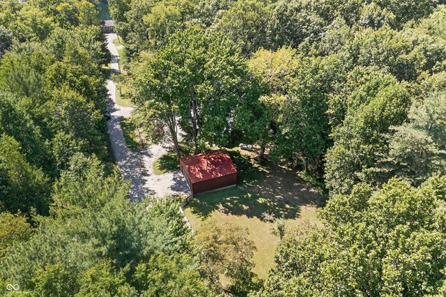 7906 Maple Drive, Nineveh, IN 46164