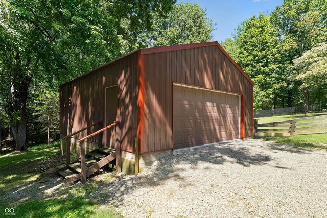 7906 Maple Drive, Nineveh, IN 46164