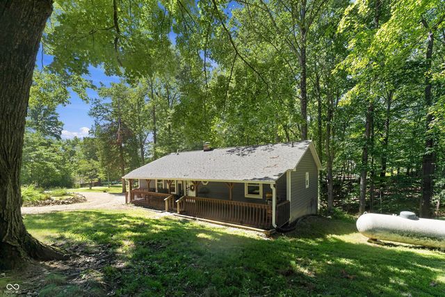 7906 Maple Drive, Nineveh, IN 46164