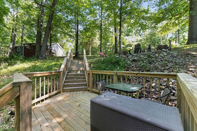 7906 Maple Drive, Nineveh, IN 46164