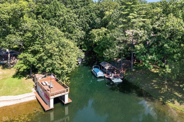 7906 Maple Drive, Nineveh, IN 46164