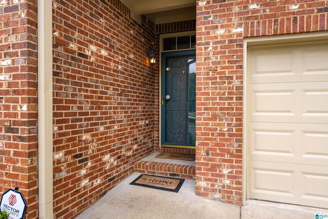 653 VILLAGE CREST CIRCLE, Hoover, AL 35226