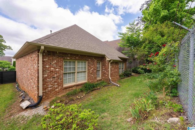 653 VILLAGE CREST CIRCLE, Hoover, AL 35226