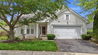 56 Kensington Cir, White Twp., NJ 07823