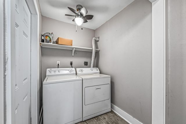 830 Threadneedle Street 240, Houston, TX 77079